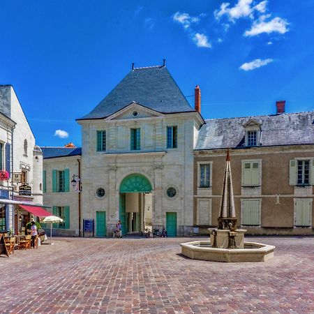 Logis Hotel La Croix Blanche Fontevraud Eksteriør bilde