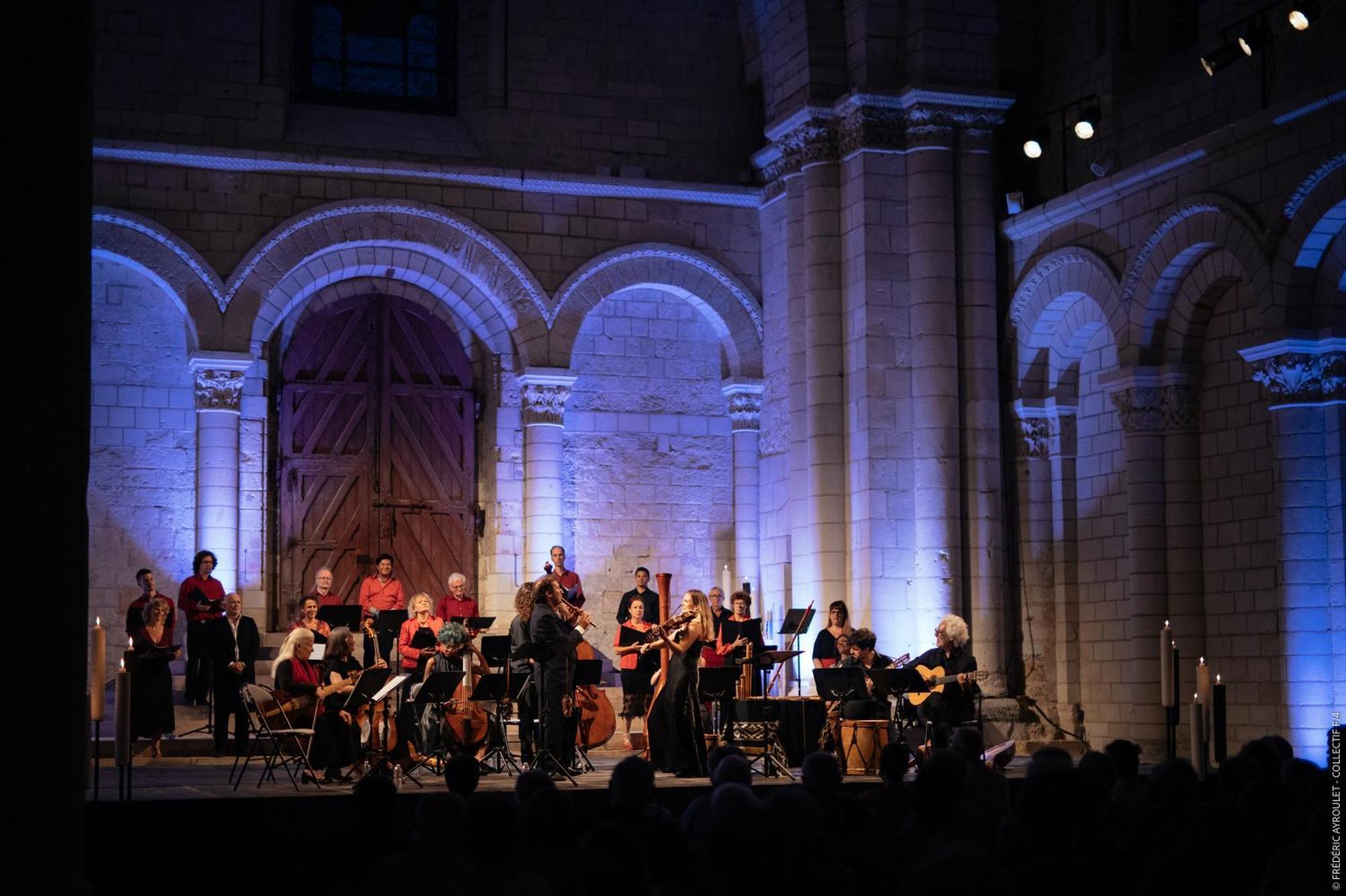 Logis Hotel La Croix Blanche Fontevraud Eksteriør bilde