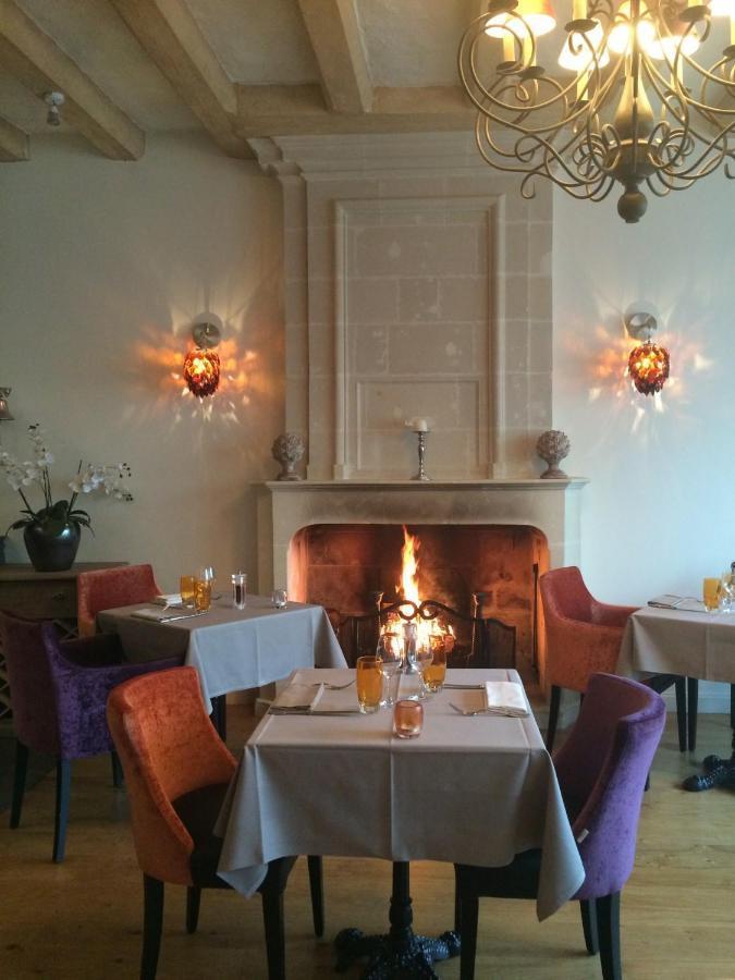 Logis Hotel La Croix Blanche Fontevraud Eksteriør bilde